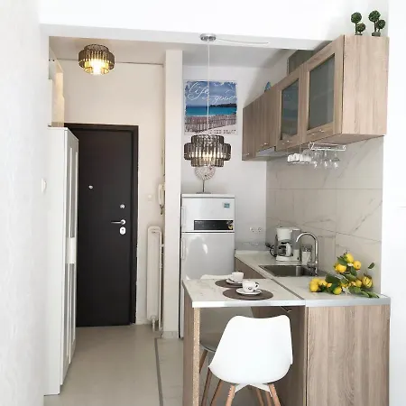 Mon Edem Faliro Apartman *